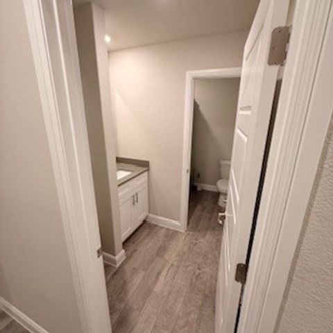 1332 Honey Creek Drive, Desoto, TX 75115