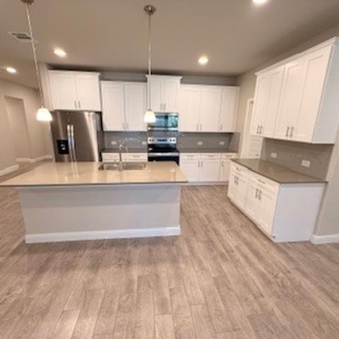 1332 Honey Creek Drive, Desoto, TX 75115