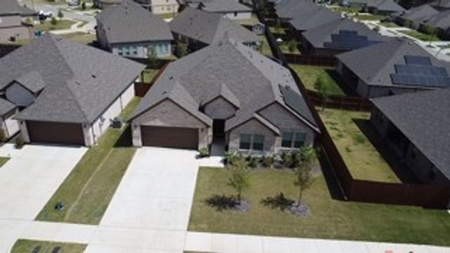 1332 Honey Creek Drive, Desoto, TX 75115