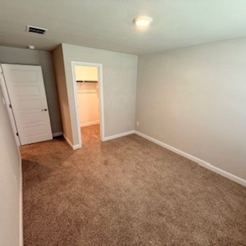 1332 Honey Creek Drive, Desoto, TX 75115