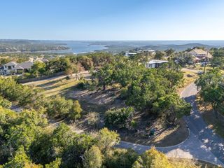 9003 & 9007 Grandview DR, Jonestown, TX 78645