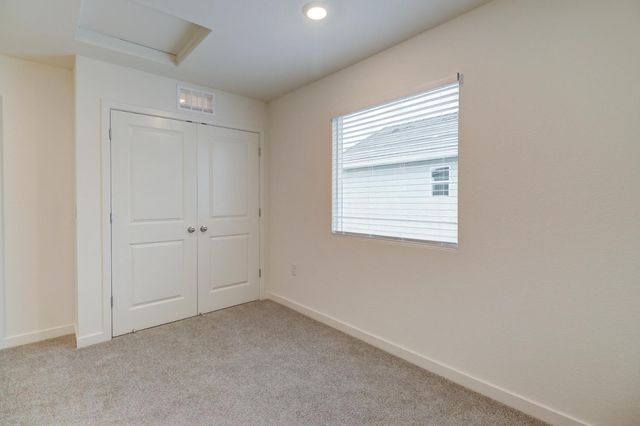 7761 Forestdale Way, Elk Grove, CA 95758