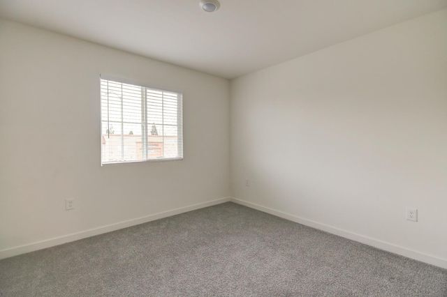 7761 Forestdale Way, Elk Grove, CA 95758