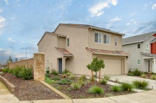 7761 Forestdale Way, Elk Grove, CA 95758