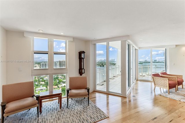 4000 Towerside Ter TS3, Miami, FL 33138