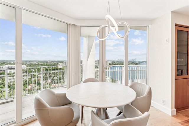 4000 Towerside Ter TS3, Miami, FL 33138