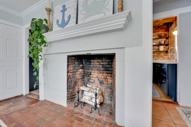 11 North Line Road, Wolfeboro, NH 03894