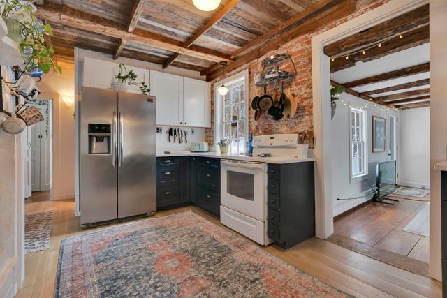 11 North Line Road, Wolfeboro, NH 03894