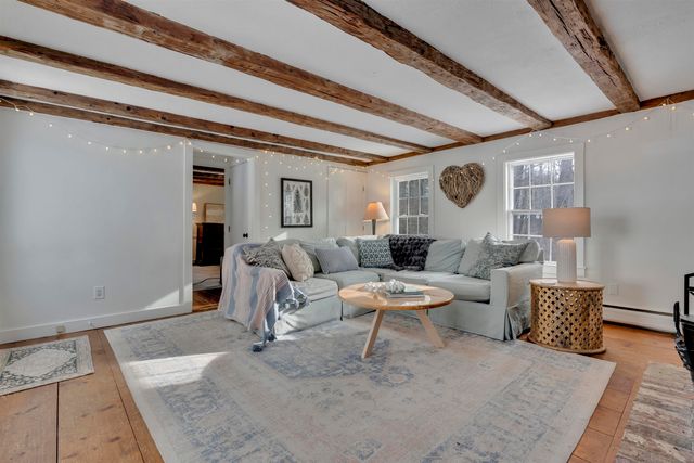 11 North Line Road, Wolfeboro, NH 03894