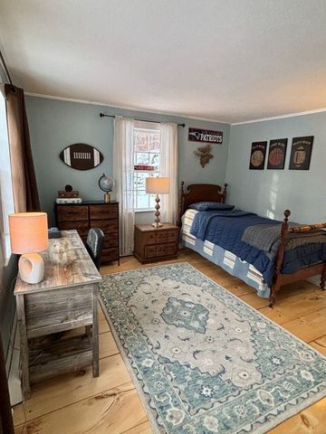 11 North Line Road, Wolfeboro, NH 03894