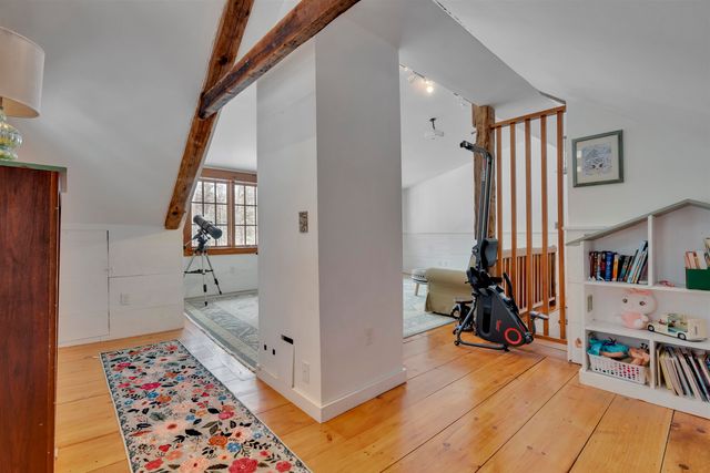 11 North Line Road, Wolfeboro, NH 03894