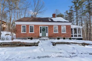 11 North Line Road, Wolfeboro, NH 03894