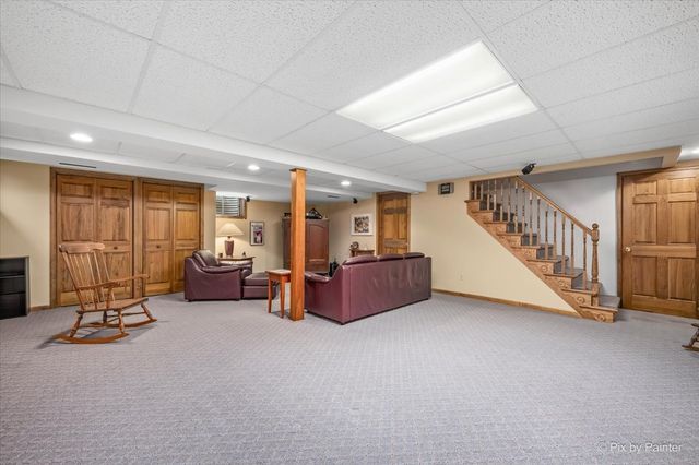4402 FOX CREEK Drive, Crystal Lake, IL 60012