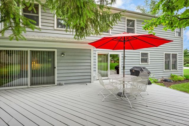 4402 FOX CREEK Drive, Crystal Lake, IL 60012