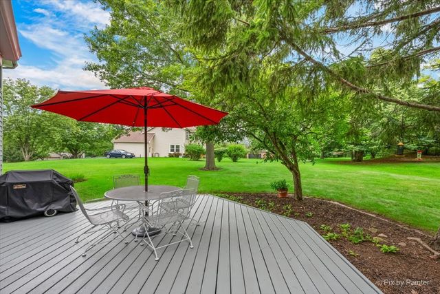 4402 FOX CREEK Drive, Crystal Lake, IL 60012