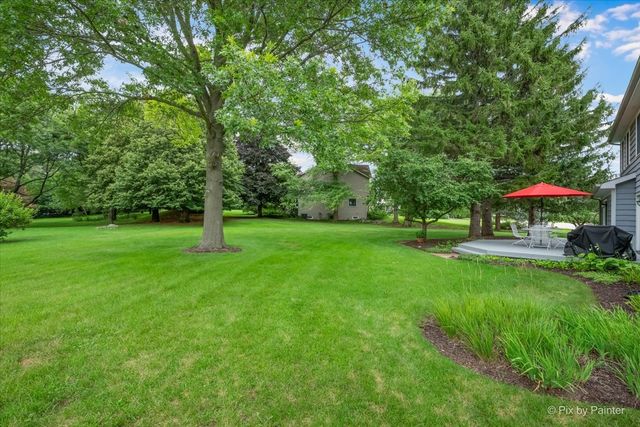 4402 FOX CREEK Drive, Crystal Lake, IL 60012