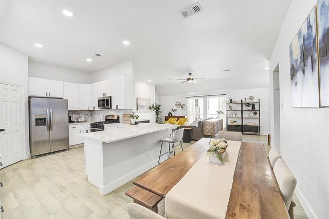 12158 Bowsman Drive, Tomball, TX 77377