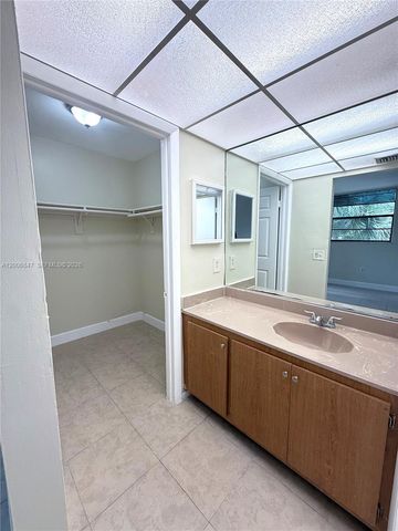 10835 SW 112th Ave 306, Miami, FL 33176