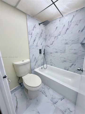 10835 SW 112th Ave 306, Miami, FL 33176