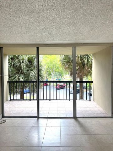 10835 SW 112th Ave 306, Miami, FL 33176