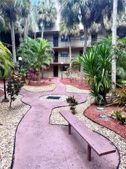 10835 SW 112th Ave 306, Miami, FL 33176