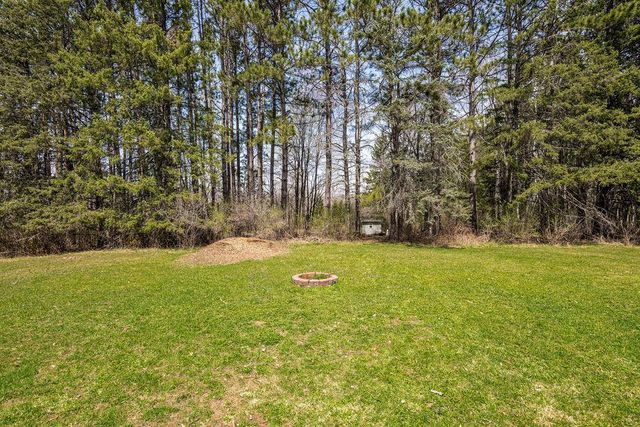7 North Cloquet Road, Esko, MN 55733