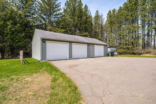 7 North Cloquet Road, Esko, MN 55733