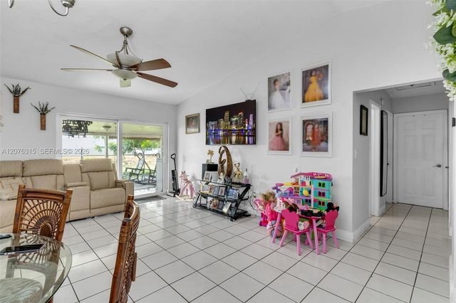 12202 SW 111th Lane, Miami, FL 33186