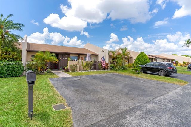 12202 SW 111th Lane, Miami, FL 33186
