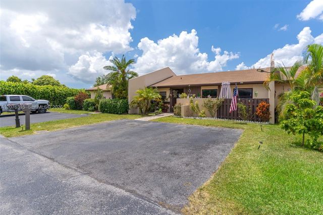 12202 SW 111th Lane, Miami, FL 33186