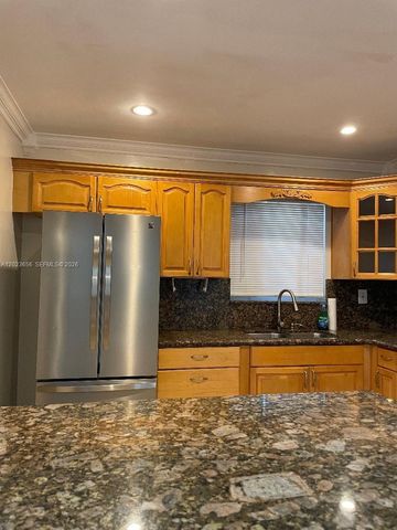 1225 NW 189th Ter, Miami Gardens, FL 33169