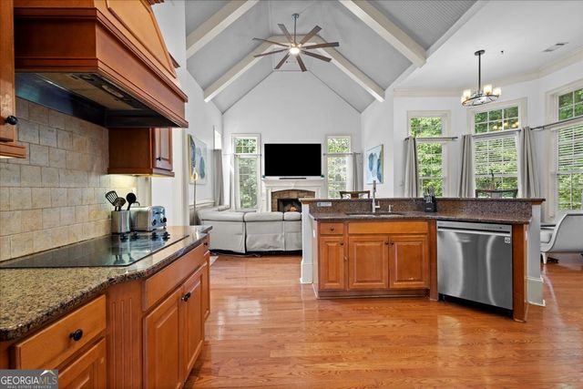 301 Fallstone Path, Mcdonough, GA 30253