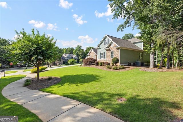 301 Fallstone Path, Mcdonough, GA 30253