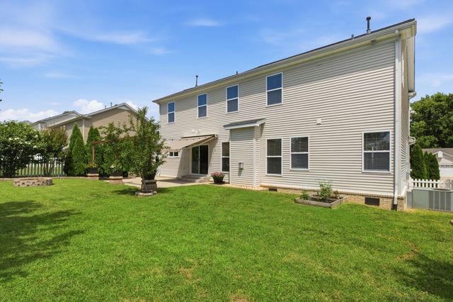 177 Vintage Cir, Hendersonville, TN 37075