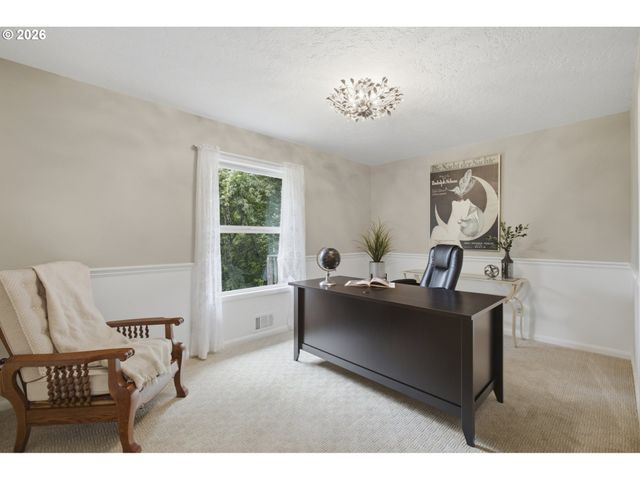 12208 Sw 34TH Ave, Portland, OR 97219