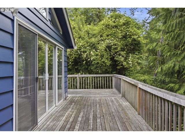 12208 Sw 34TH Ave, Portland, OR 97219
