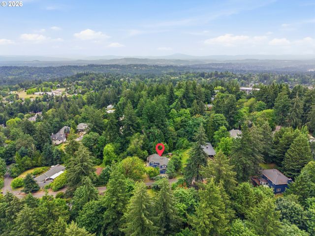 12208 Sw 34TH Ave, Portland, OR 97219