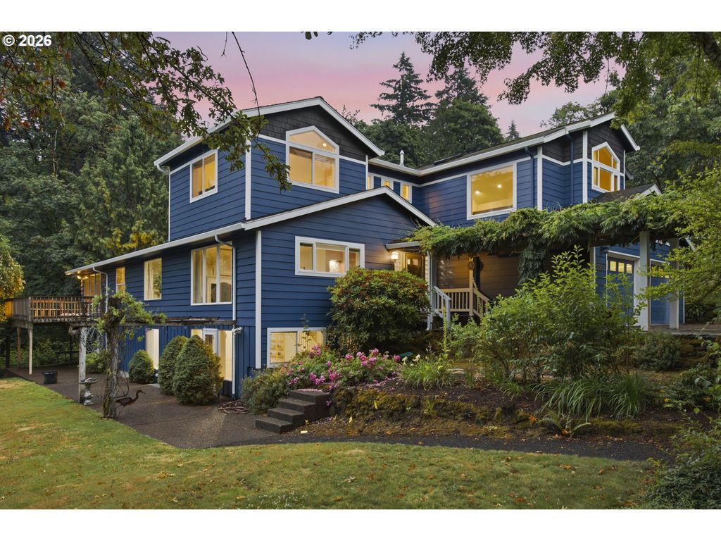 12208 Sw 34TH Ave, Portland, OR 97219