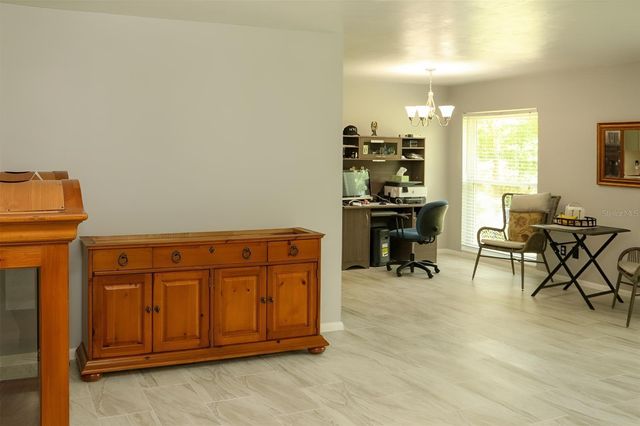 8424 NW 2 PLACE, Gainesville, FL 32607
