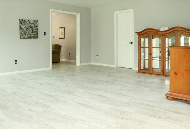 8424 NW 2 PLACE, Gainesville, FL 32607