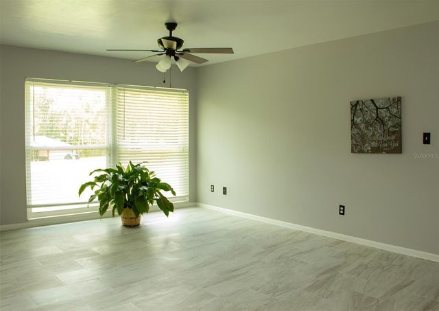 8424 NW 2 PLACE, Gainesville, FL 32607