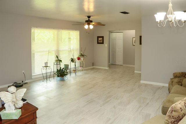 8424 NW 2 PLACE, Gainesville, FL 32607