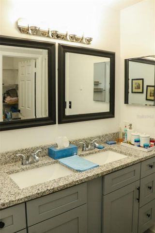 8424 NW 2 PLACE, Gainesville, FL 32607