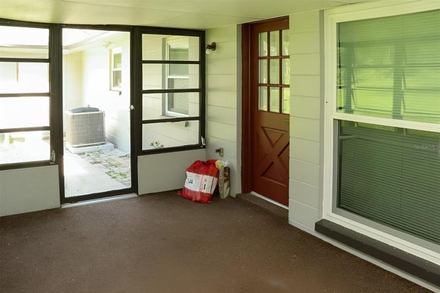 8424 NW 2 PLACE, Gainesville, FL 32607