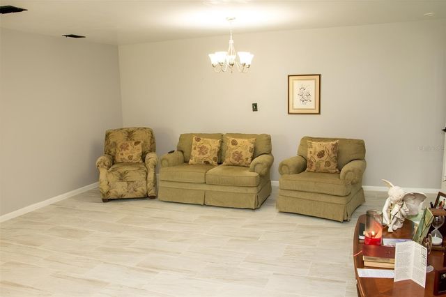 8424 NW 2 PLACE, Gainesville, FL 32607