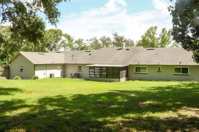 8424 NW 2 PLACE, Gainesville, FL 32607