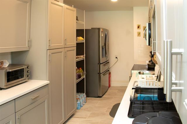 8424 NW 2 PLACE, Gainesville, FL 32607