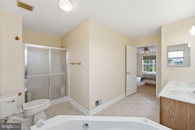 308 WATERVIEW DR, New Castle, DE 19720