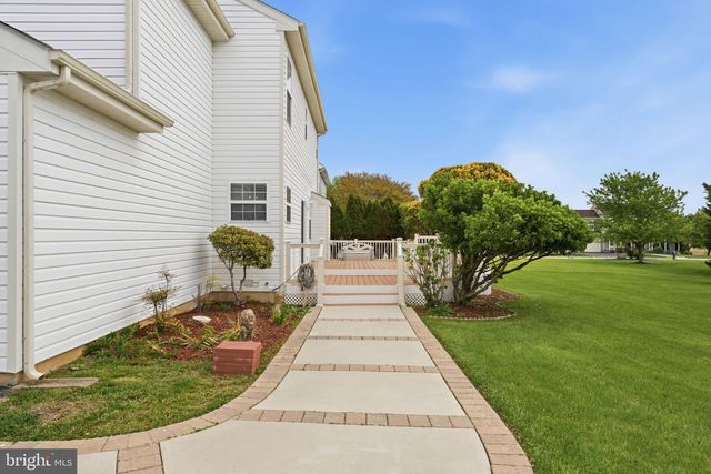 308 WATERVIEW DR, New Castle, DE 19720