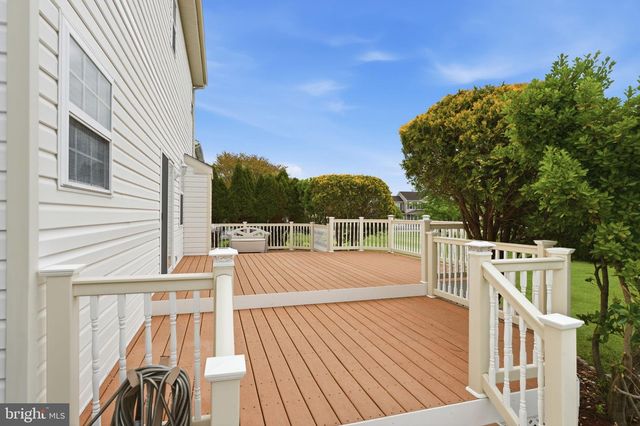 308 WATERVIEW DR, New Castle, DE 19720